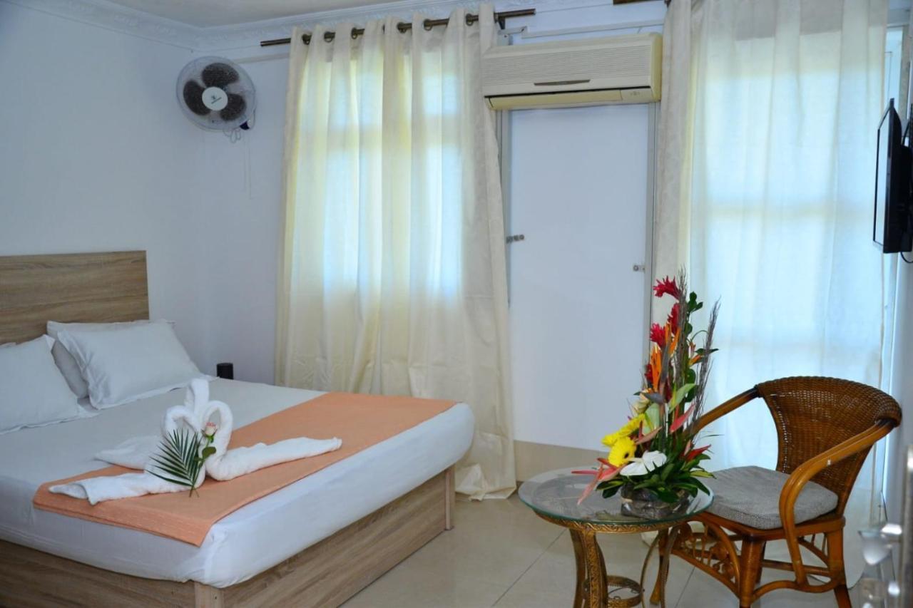 Residence Le Lotus Grand Baie Exterior photo